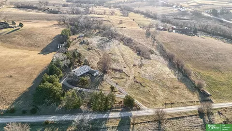 22302 W Angus Rd, Gretna, NE 68028