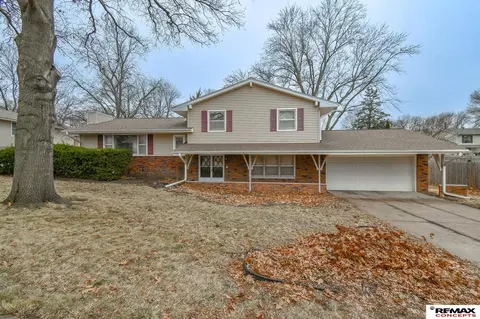 1901 Oakdale Ave, Lincoln, NE 68506