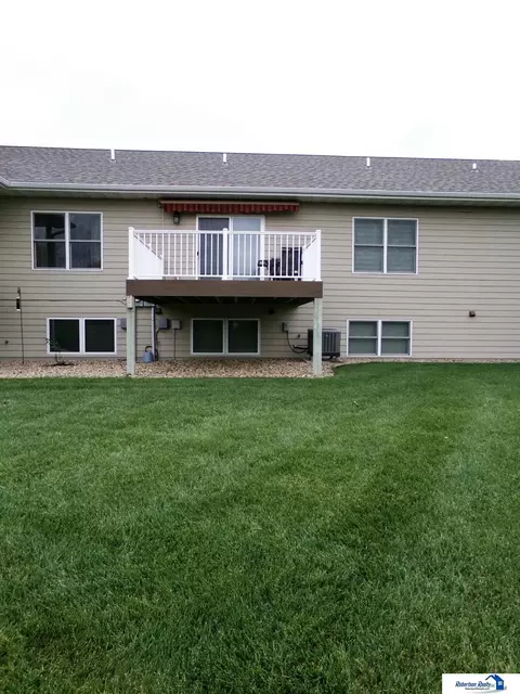 Exterior - 904 Meadow St, Beatrice, NE 68310 photo 7 of 8