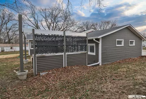 Exterior - 1069 Clay St, Tecumseh, NE 68450 photo 3 of 5