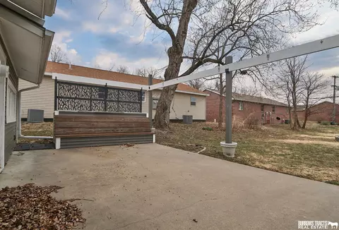Exterior - 1069 Clay St, Tecumseh, NE 68450 photo 4 of 5