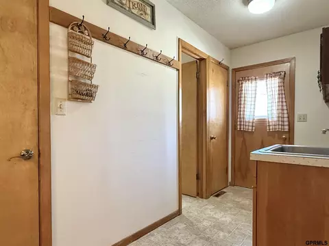 Other - 1140 E St, Geneva, NE 68361 photo 4 of 9