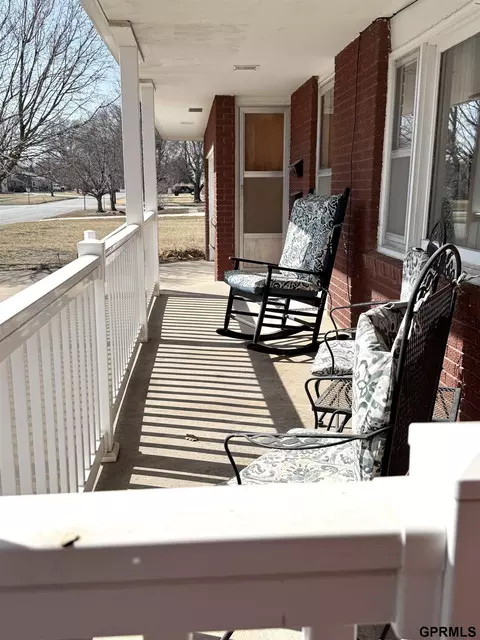 Exterior - 1140 E St, Geneva, NE 68361 photo 3 of 6