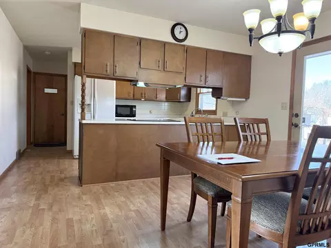 Dining - 1140 E St, Geneva, NE 68361 photo 1 of 2