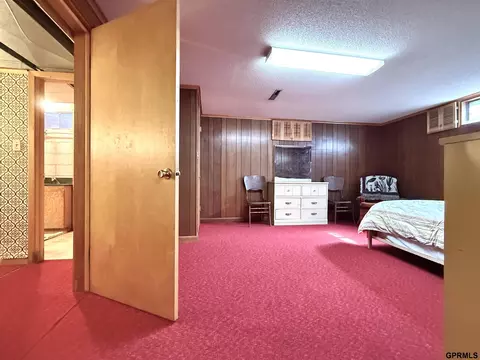 Bedroom - 1140 E St, Geneva, NE 68361 photo 6 of 6