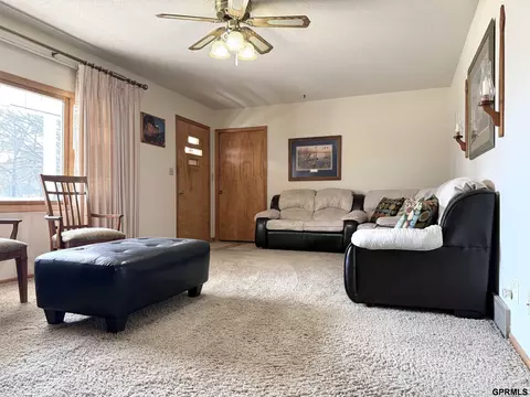 Other - 1140 E St, Geneva, NE 68361 photo 2 of 9