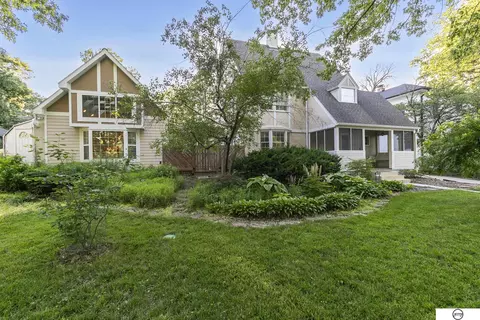 2609 Rathbone Rd, Lincoln, NE 68502