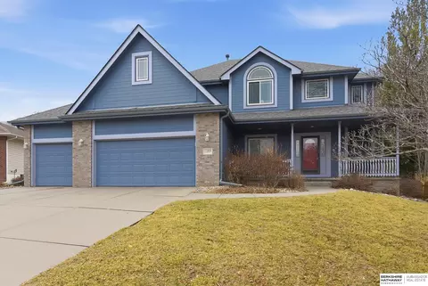 11804 S 53rd St, Papillion, NE 68133