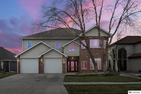 515 Pier 2, Lincoln, NE 68528