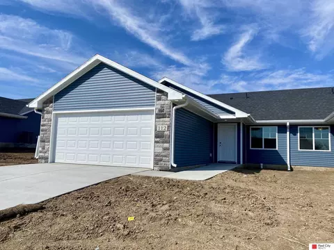 112 W Ida Ln, Lincoln, NE 68523