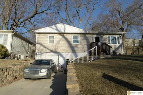 5401 N 45th Ave N, Omaha, NE 68104