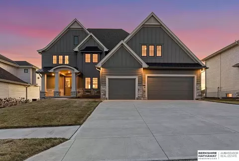 4222 S 218th Ave, Elkhorn, NE 68022