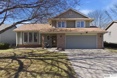 5820 S 115th Cir, Omaha, NE 68137