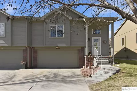 4232 S 179th St, Omaha, NE 68135