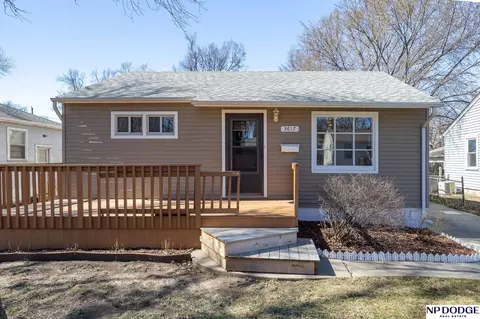 3617 Saint Marys Ave, Lincoln, NE 68502