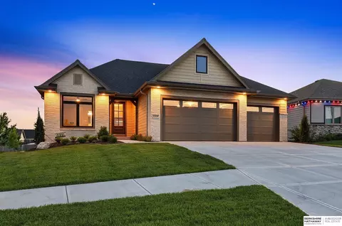 2204 N 182nd Ave, Elkhorn, NE 68022