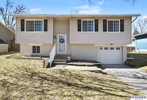 1502 James St, Plattsmouth, NE 68048