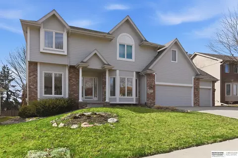4302 S 176th St, Omaha, NE 68135