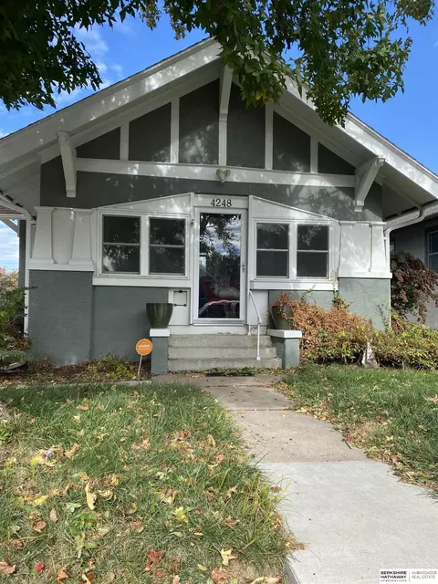 4248 Mason St, Omaha, NE 68106