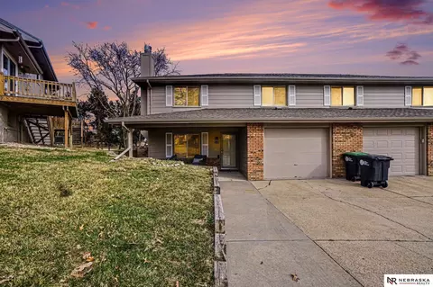 16128 Wright Plz, Omaha, NE 68130