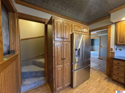Entry Way - 800 N 12th St, Beatrice, NE 68310 photo 3 of 4
