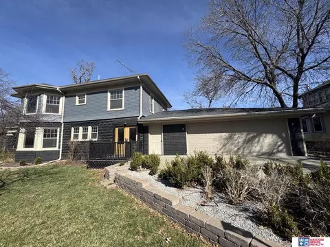 Exterior - 800 N 12th St, Beatrice, NE 68310 photo 5 of 6