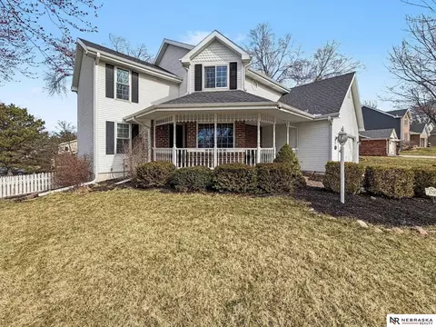 4700 Happy Hollow Ln, Lincoln, NE 68516