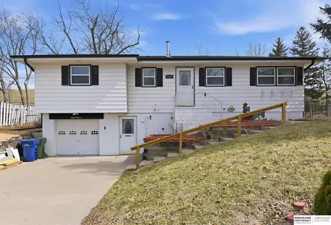 1111 Offutt Blvd, Bellevue, NE 68005