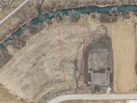 23756 Mary Jo Ln, Waterloo, NE 68069