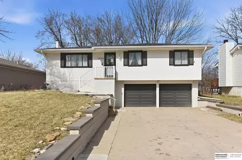 15224 Jefferson St, Omaha, NE 68137