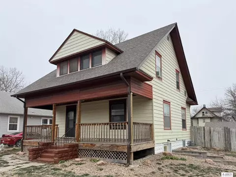 2840 Starr St, Lincoln, NE 68503