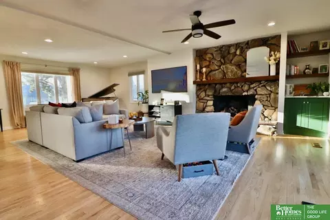 Living - 9944 Devonshire Dr, Omaha, NE 68114 photo 3 of 6