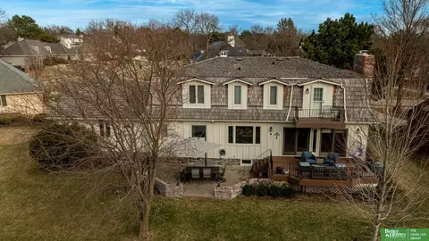Exterior - 9944 Devonshire Dr, Omaha, NE 68114 photo 8 of 10
