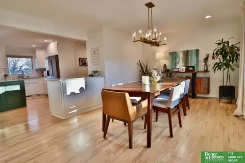 Dining - 9944 Devonshire Dr, Omaha, NE 68114 photo 1 of 4