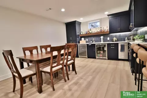 Dining - 9944 Devonshire Dr, Omaha, NE 68114 photo 3 of 4