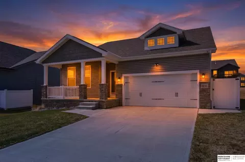 8230 N 173rd St, Bennington, NE 68007