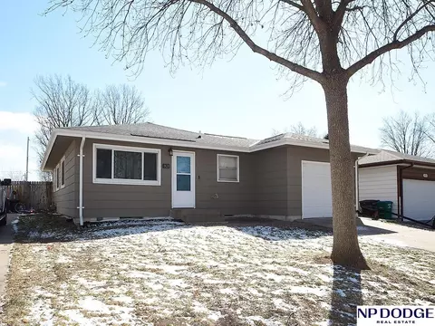 1820 N 62nd St, Lincoln, NE 68505