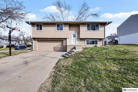 14924 Margo St, Omaha, NE 68138