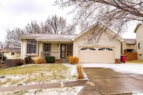 15210 Redwood St, Omaha, NE 68138
