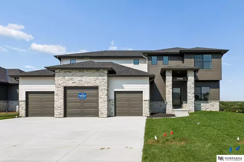 11008 N 172 St, Bennington, NE 68007