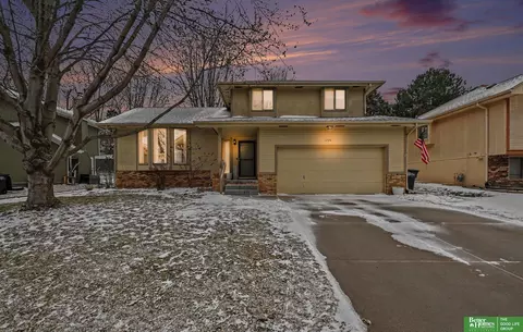 1724 N 146th St, Omaha, NE 68154