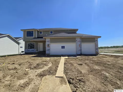 11003 N 159 Ave, Bennington, NE 68007