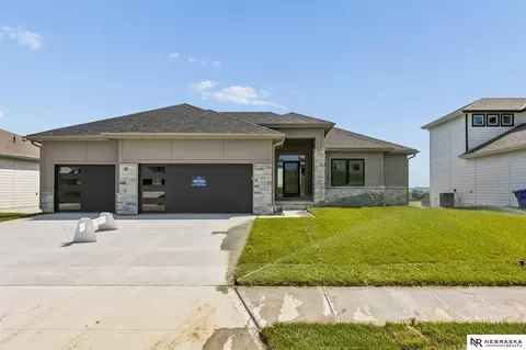 10905 N 160 St, Bennington, NE 68007