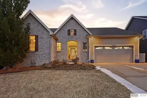 11307 S 45th St, Bellevue, NE 68133