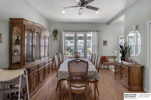 Dining - 4226 Patrick Ave, Omaha, NE 68111 photo 3 of 3