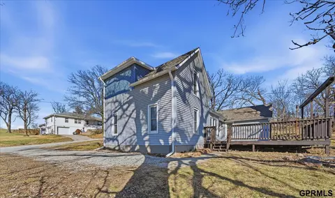 211 Mulberry St, Oakland, IA 51560
