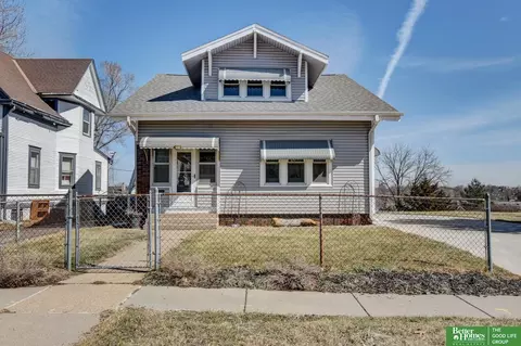 1525 S 25 Ave, Omaha, NE 68105