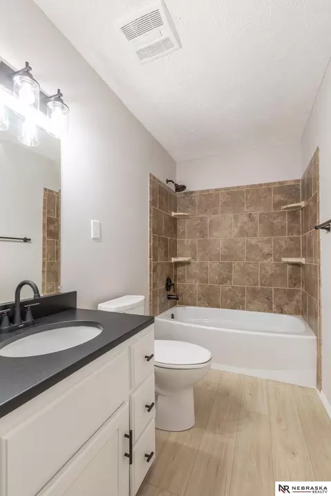 Bath - 845 N 2nd St, Springfield, NE 68059 photo 1 of 3