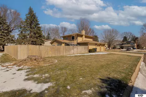 Exterior - 1106 Eldorado Dr, Omaha, NE 68154 photo 2 of 4