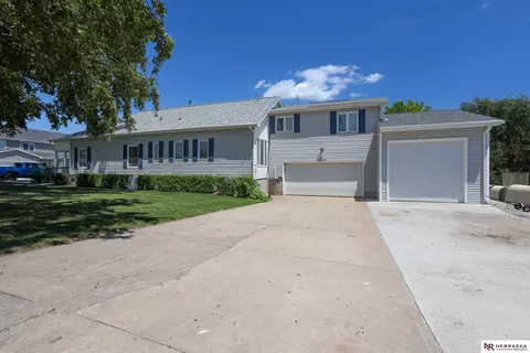 1641 W B St, Lincoln, NE 68522